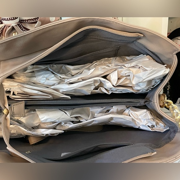 JUST FAB BIG TAUPE SACHEL TOTE BAG NWT - Picture 6 of 6